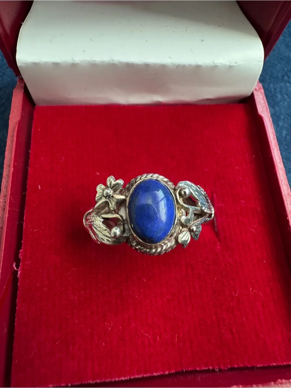 Stunning Blue Lapis Lazuli 925‎ Sterling Silver Flower design Ring size 5.5
